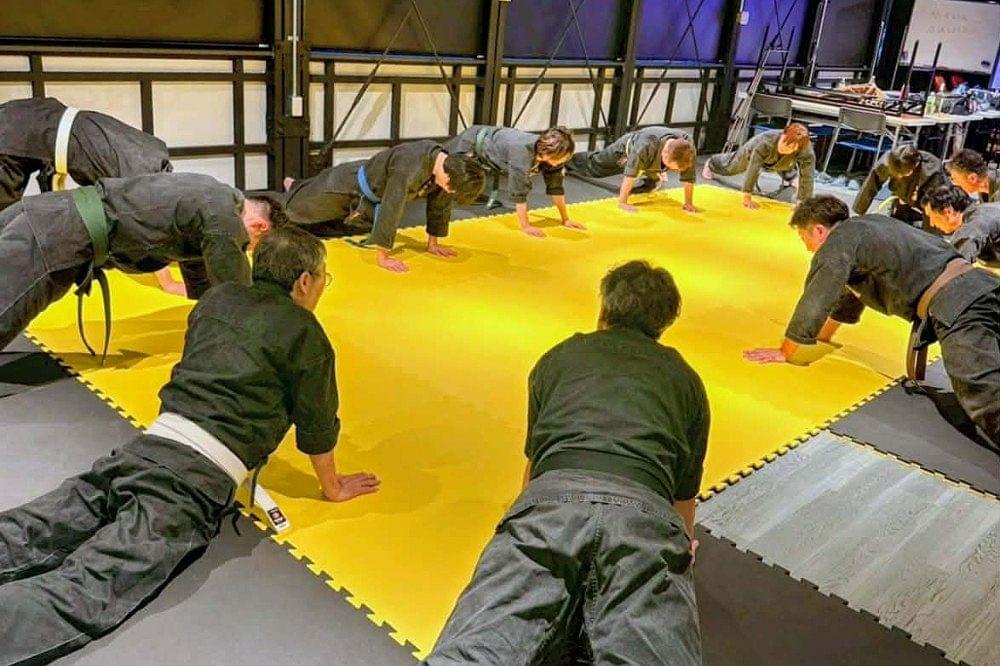 武術 〜身体を通じて思考を変える 〜